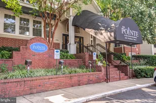 3313 Wyndham Cir, Alexandria, VA 22302 - Photo 32