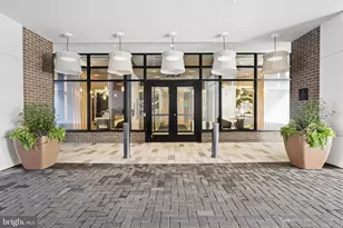 925 N Fairfax St, Alexandria, VA 22314 - Photo 2