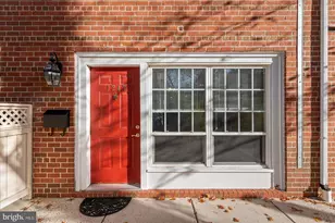 1247 N Van Dorn St, Alexandria, VA 22304 - Photo 2