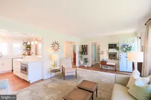 512 Crestwood Dr, Alexandria, VA 22302 - Photo 12