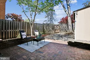 813 Wolfe St, Alexandria, VA 22314 - Photo 38