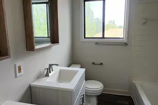 202 Skyhill Rd, Alexandria, VA 22314 - Photo 10