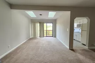 202 Skyhill Rd, Alexandria, VA 22314 - Photo 2