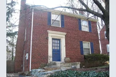 1202 W Braddock Road, Alexandria, VA 22302 - Photo 1