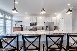 947 Harrison Cir, Alexandria, VA 22304 - Photo 24