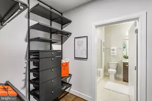625 Slaters Ln, Alexandria, VA 22314 - Photo 20