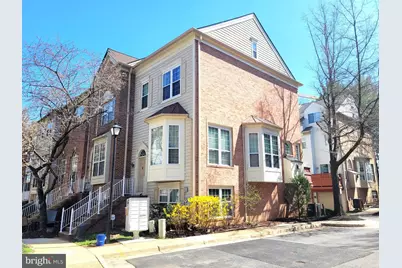 6012 Ricketts Walk, Alexandria, VA 22312 - Photo 2