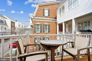 703 Rose Square, Alexandria, VA 22314 - Photo 26