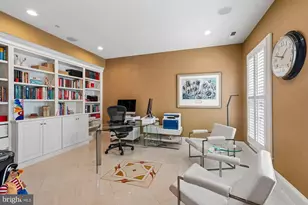 703 Rose Square, Alexandria, VA 22314 - Photo 8