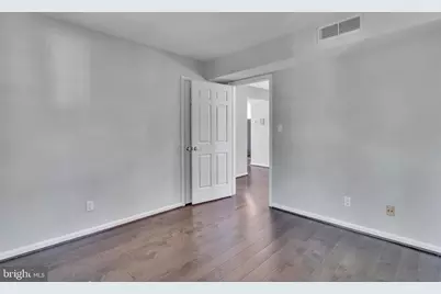 525 Bashford Lane #5, Alexandria, VA 22314 - Photo 12