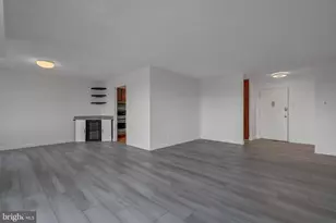 307 Yoakum Pkwy, Alexandria, VA 22304 - Photo 6