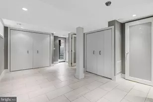 5 Custis Ave E, Alexandria, VA 22301 - Photo 36