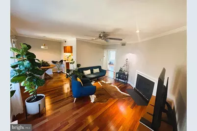 1109 N Pitt Street #3C, Alexandria, VA 22314 - Photo 2