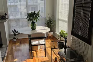 4561 Strutfield Ln, Alexandria, VA 22311 - Photo 2