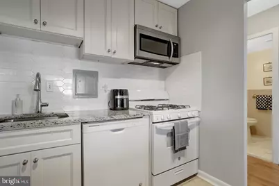 5340 Holmes Run Parkway #510, Alexandria, VA 22304 - Photo 12