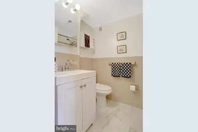5340 Holmes Run Parkway #510, Alexandria, VA 22304 - Photo 16