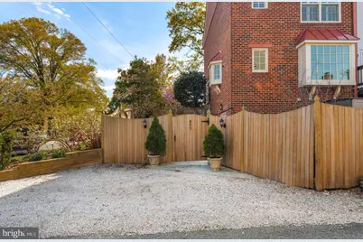 803 Green Street, Alexandria, VA 22314 - Photo 2