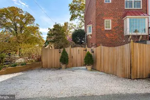 803 Green St, Alexandria, VA 22314 - Photo 2