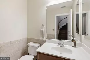 529 Triadelphia Way, Alexandria, VA 22312 - Photo 34