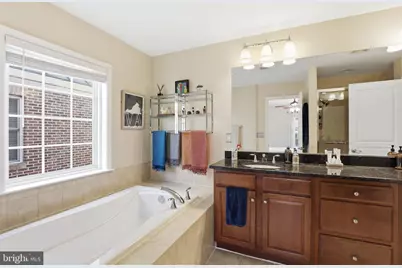 529 Triadelphia Way, Alexandria, VA 22312 - Photo 22