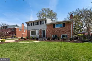 3003 Farm Rd, Alexandria, VA 22302 - Photo 2