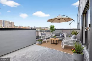 402 Stabler Ln, Alexandria, VA 22304 - Photo 6