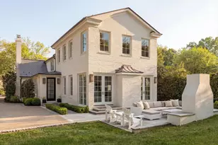 1704 Russell Rd, Alexandria, VA 22301 - Photo 2