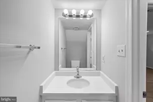 299 S Pickett St, Alexandria, VA 22304 - Photo 36