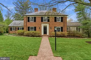 1803 Nicholson Ln, Alexandria, VA 22302 - Photo 2