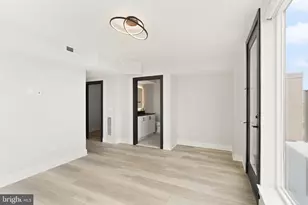 701 N Henry St, Alexandria, VA 22314 - Photo 14