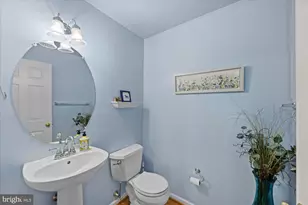 5115 Donovan Dr, Alexandria, VA 22304 - Photo 22