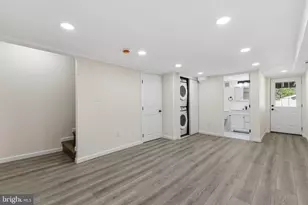 33 Underwood Pl, Alexandria, VA 22304 - Photo 16