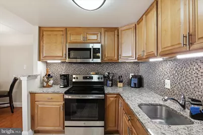 6300 Stevenson Avenue #1122, Alexandria, VA 22304 - Photo 14