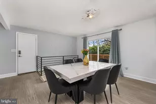 1001 Woods Pl, Alexandria, VA 22302 - Photo 10