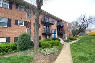 412 N Armistead St, Alexandria, VA 22312 - Photo 2