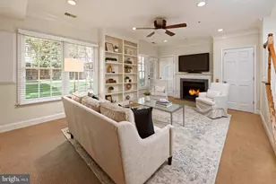 705 Kahn Pl, Alexandria, VA 22314 - Photo 36