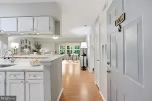 3313 Wyndham Cir, Alexandria, VA 22302 - Photo 2