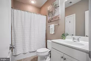 1874 Carpenter Rd, Alexandria, VA 22314 - Photo 32