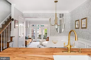 621 S Columbus St, Alexandria, VA 22314 - Photo 8