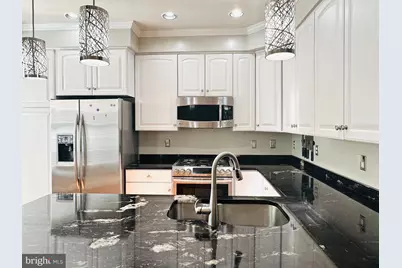 618 N Pitt Street, Alexandria, VA 22314 - Photo 10