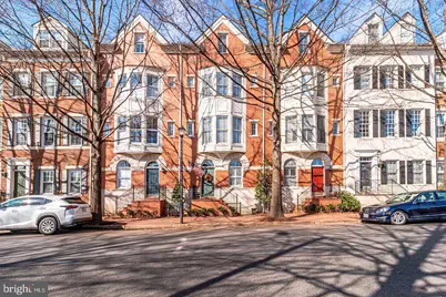 618 N Pitt Street, Alexandria, VA 22314 - Photo 2