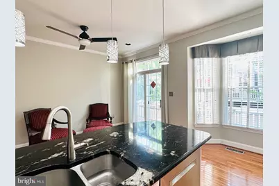 618 N Pitt Street, Alexandria, VA 22314 - Photo 14