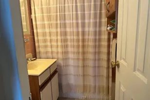 2500 N Van Dorn St, Alexandria, VA 22302 - Photo 32