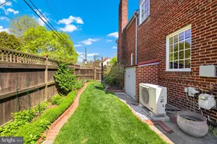 700 Chetworth Pl, Alexandria, VA 22314 - Photo 42