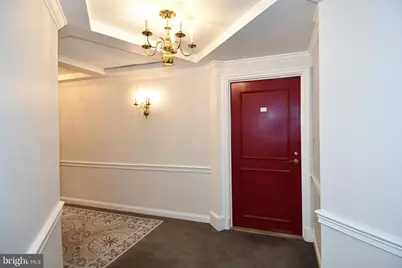 1250 S Washington Street #816, Alexandria, VA 22314 - Photo 32