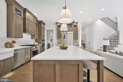 14 E Monroe Avenue, Alexandria, VA 22301 - Photo 34