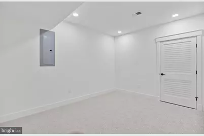 14 E Monroe Avenue, Alexandria, VA 22301 - Photo 94