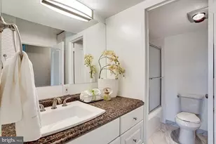 1225 Martha Custis Dr, Alexandria, VA 22302 - Photo 4