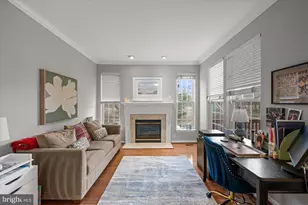 5076 Grimm Dr, Alexandria, VA 22304 - Photo 4