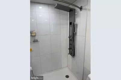 203 Yoakum Parkway #1004, Alexandria, VA 22304 - Photo 26